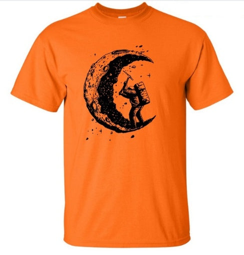 Herren T-Shirt – „Digging The Moon“ Print Kurzarm Shirt | StaywearApparel