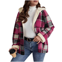 Image of Karierter Damenmantel mit Kapuze – Gefütterter Retro Coat im Karo-Design | StaywearApparel