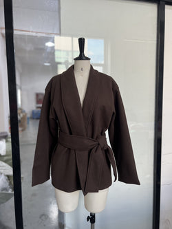 Image of Kurzer Wollmantel Damen – Eleganter Lace-up Coat mit Taillengürtel | StaywearApparel